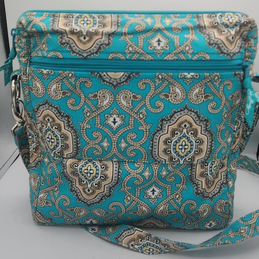 Vera Bradley totally turquiose messenger bag,wallet and clip on ID holder - Picture 6 of 13
